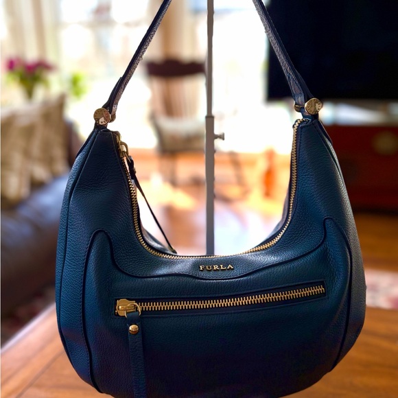 GORGEOUS Furla Slate Blue Ginevra Hobo Bag - COA incl - Video best shows color. - Picture 9 of 16